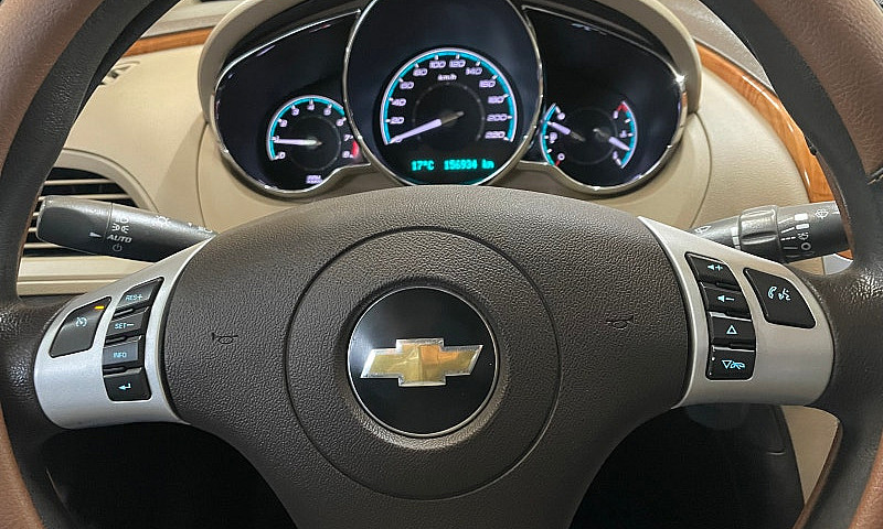 2011 Chevy Malibu Lt...