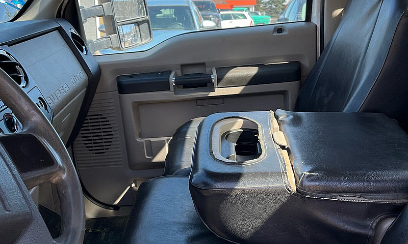 2008 F550 Service Bo...