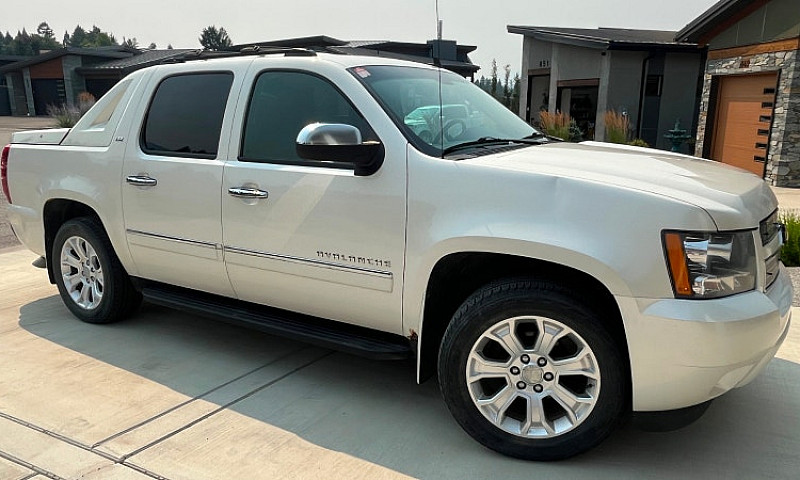 2012 Chevy Avalanche...