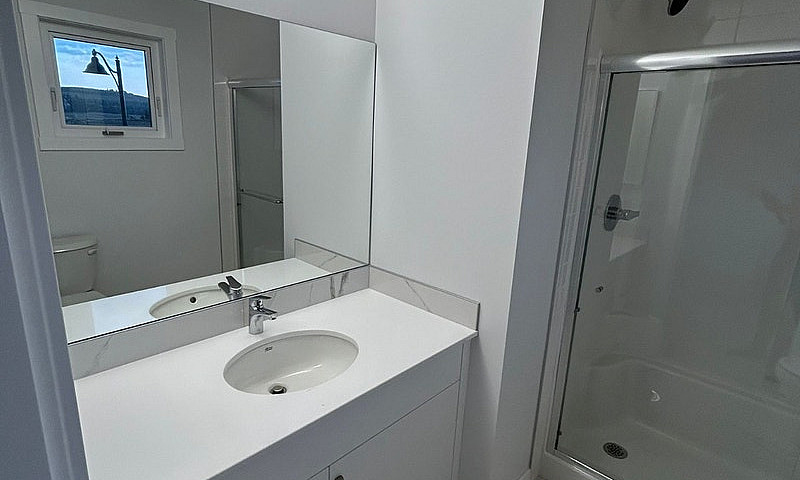 Pet Friendly 3.5 Bed...