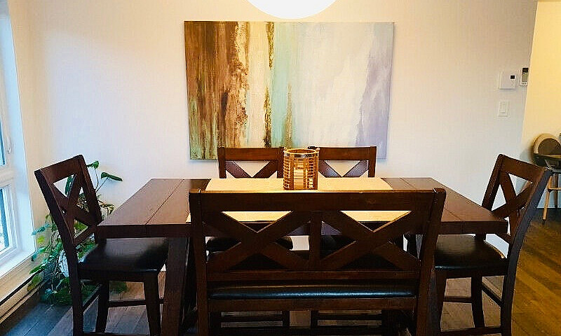 Spacious 3-Bedroom C...