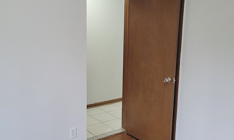 Toronto One Bedroom ...
