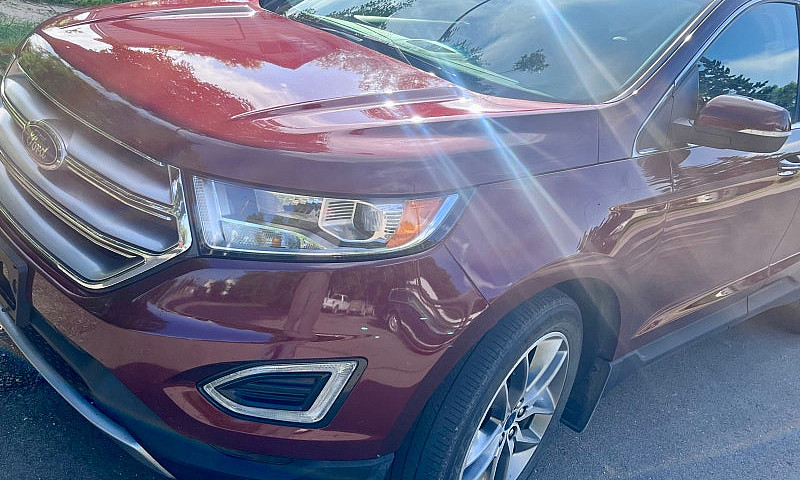 16 Ford Edge Titaniu...
