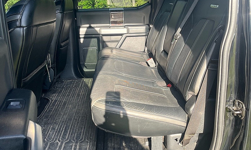 2017 F350 Platinum 6...