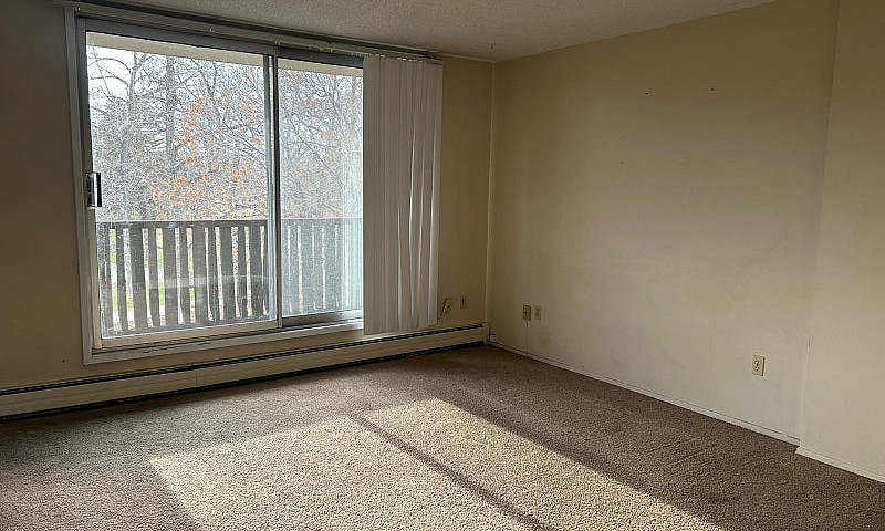 Top Floor 2 Bed Apar...
