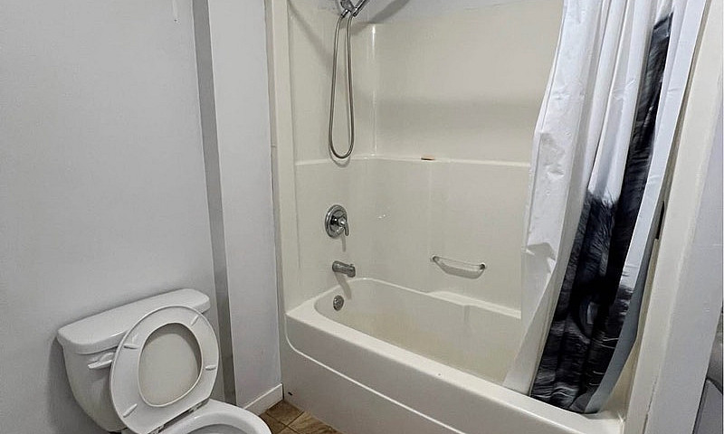 House For Rent Regin...
