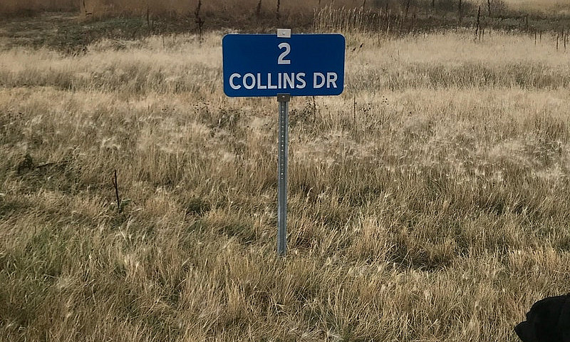 Acreage Minutes From...