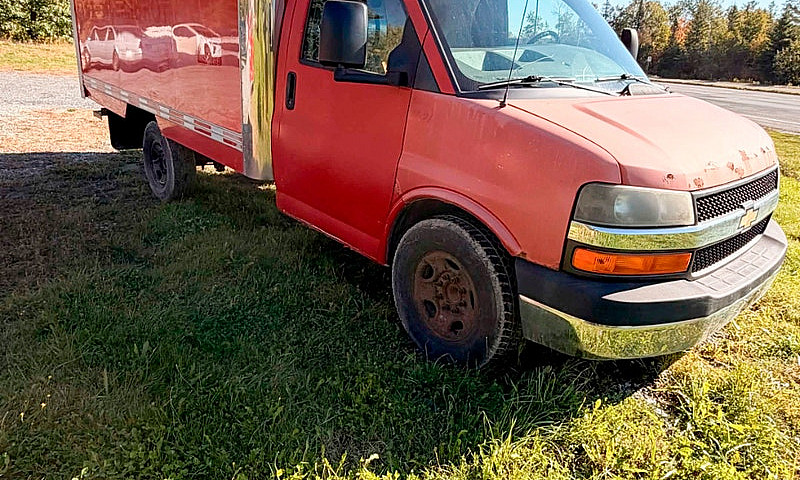 Chevrolet Express Cu...