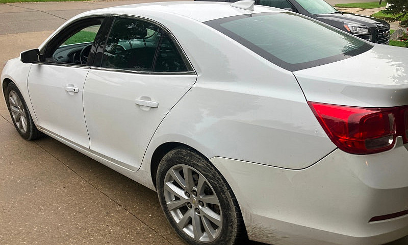 2015 Chev Malibu Lt ...