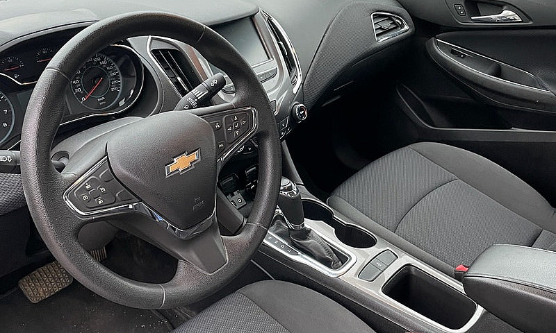 Chevy Cruze ...