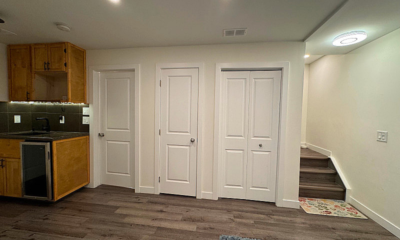 One Bedroom For Rent...