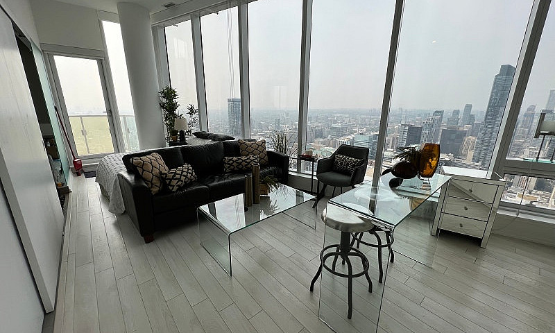 Modern Fully Furnish...