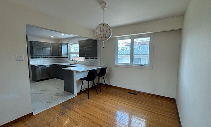 **3.5 Bed 2 Bath Hom...
