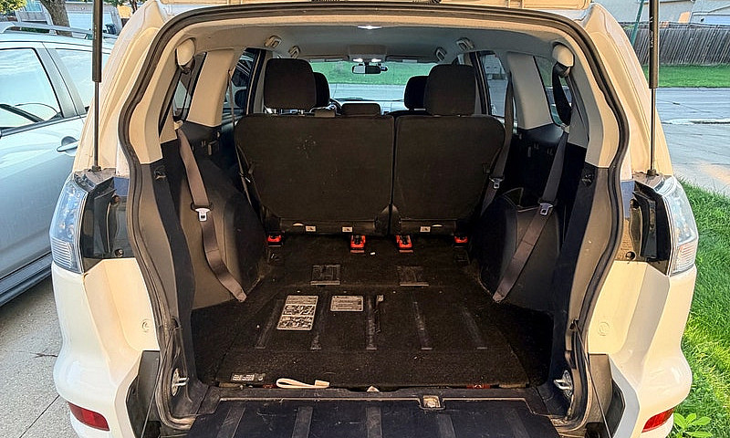 2011 Outlander 7 Sea...