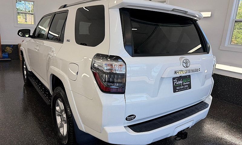 2020 Toyota 4Runnner...
