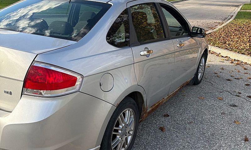 2009 Ford Focus Se...