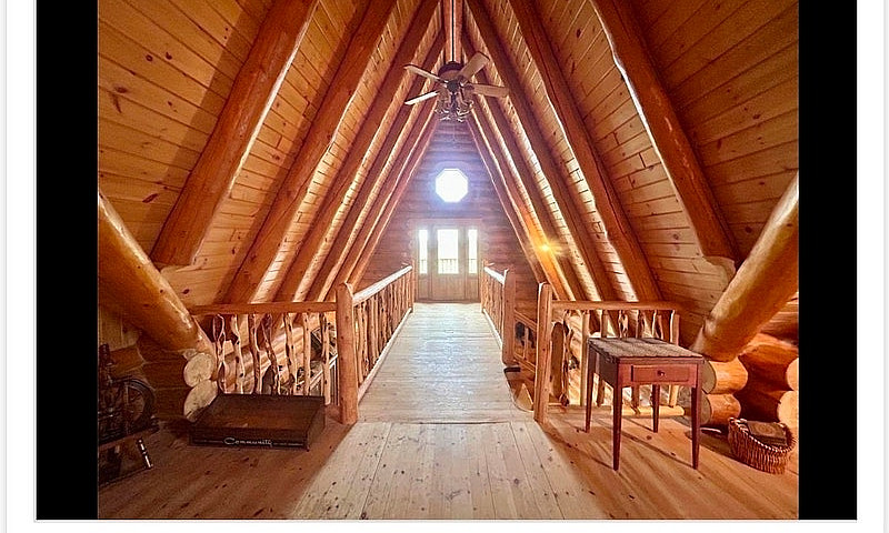Stunning Log Home On...