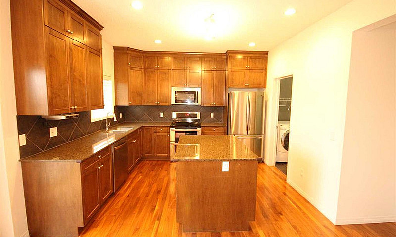 Buy/Sell House,Townh...