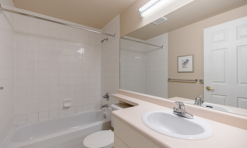Lindenlake Terrace –...