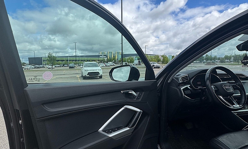 Audi Q3 2020 ...
