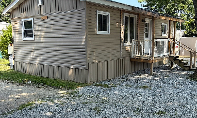 2 Bedroom, 1 Bath Ho...