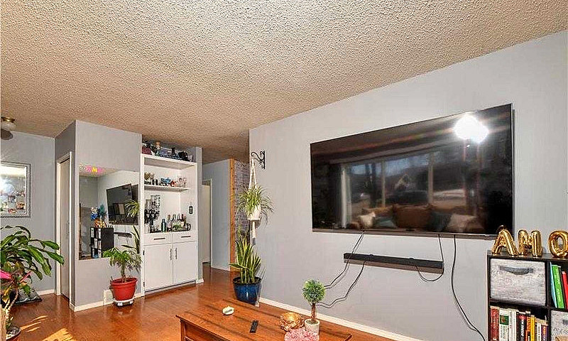  Home For Sale – 5 ...