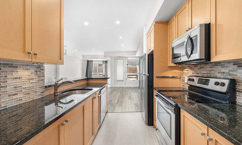 1 Bed + 2 Bath Condo...