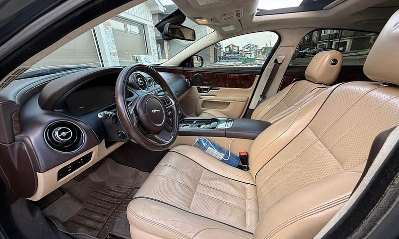 2015 Jaguar Xj 3.0 A...