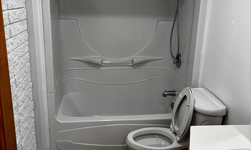 House For Rent- 3 Be...