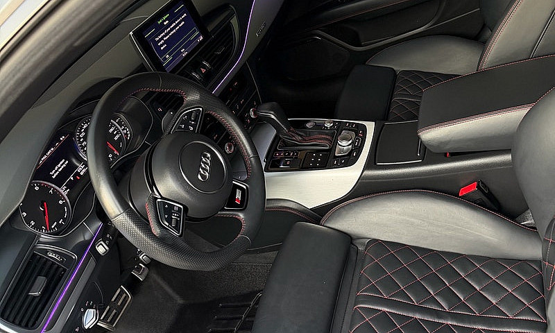2017 Audi A7 Competi...