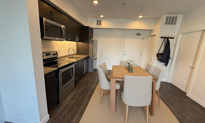 1 Bed 1 Bath Condo F...