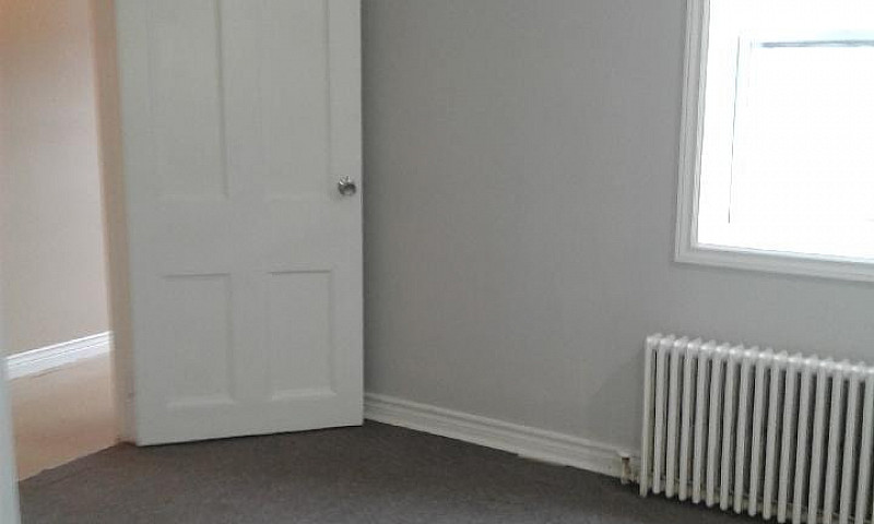 2 Bedroom Apt...