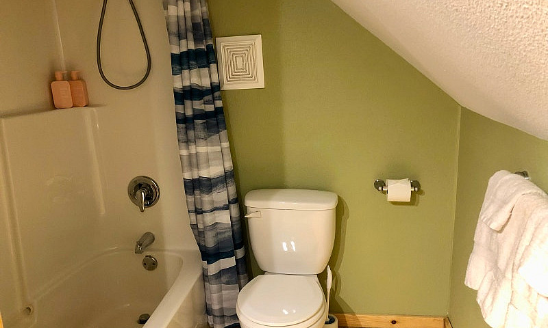 1 Bedroom 1 Bathroom...