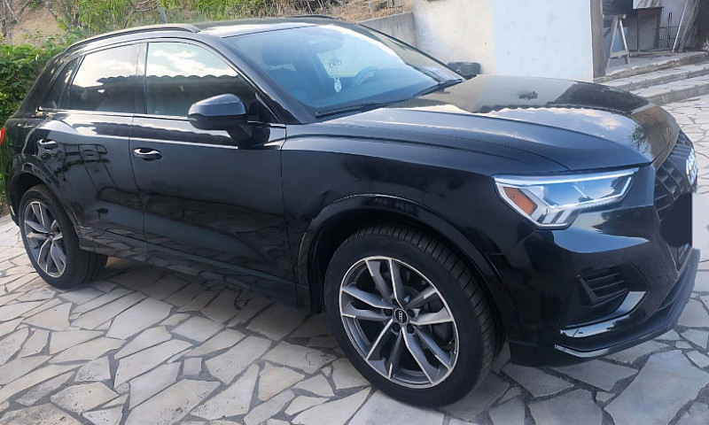 Audi Q3 Black Optics...
