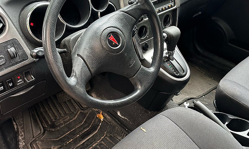 2008 Pontiac Vibe...