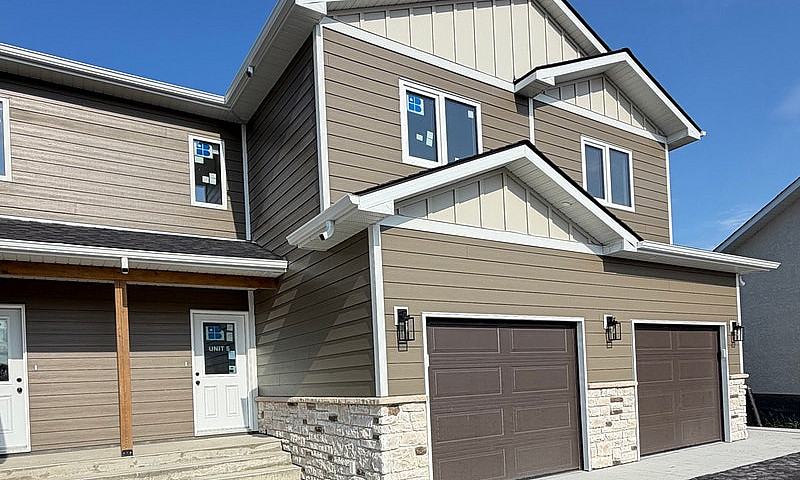 Brand New 3 Bdrm 2.5...