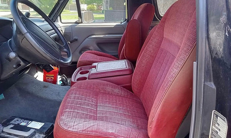 1996 Ford Bronco...