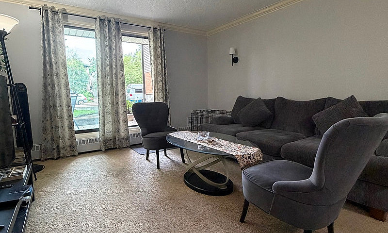 Spacious 2 Bedroom A...