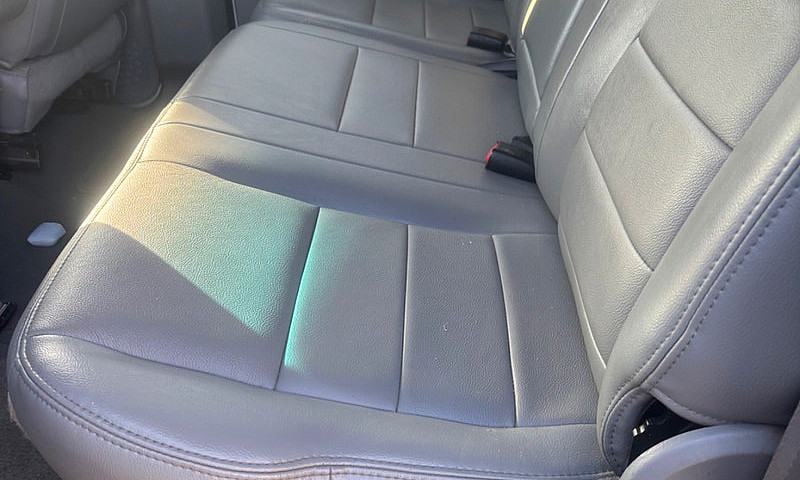 2007 Ford F350 Laria...