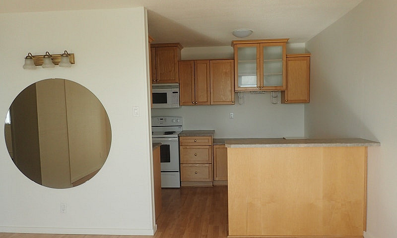 1 Bed 1 Bath Condo F...