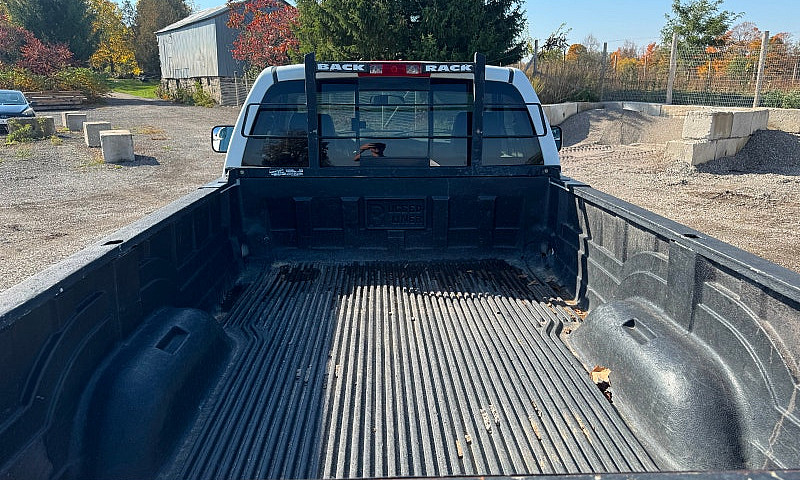 2007 Ram 2500 Gas 5....