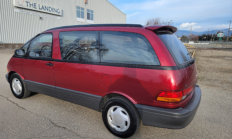 1993 Toyota Previa L...