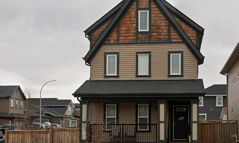 3 Bed 2.5 Bath Main ...