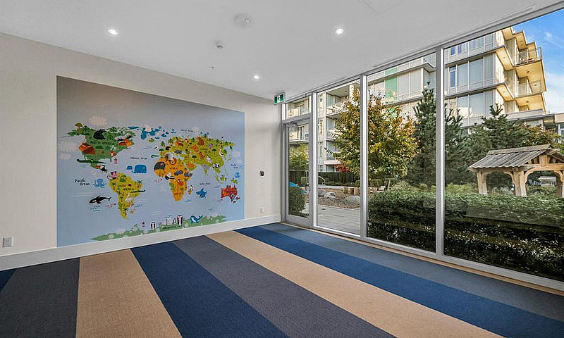 Sorrento East, 1 Bed...