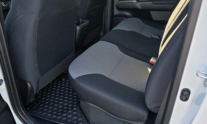 Toyota Tacoma Trd Of...