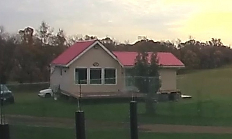  House For Sale To B...