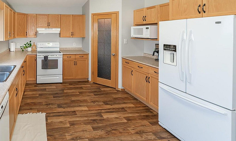 4 Bedroom, 3 Bathroo...