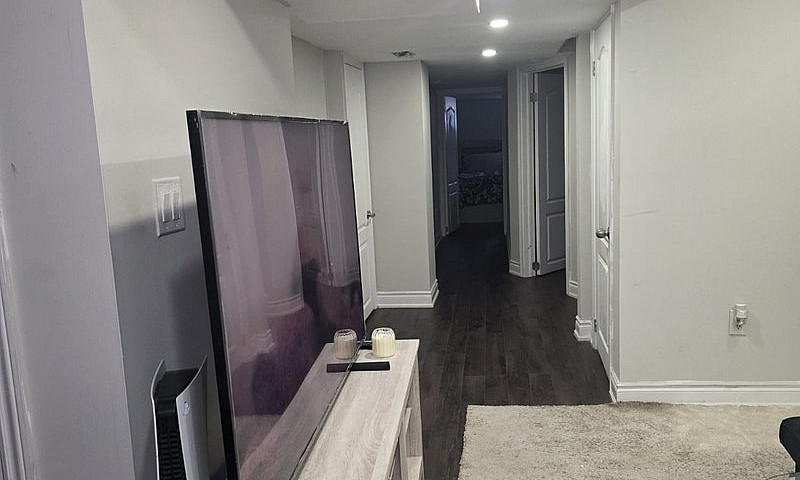 Nicely Furnished 2 B...