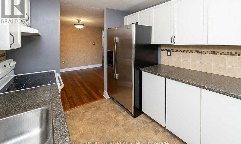 3 Beds 2 Baths - Tow...