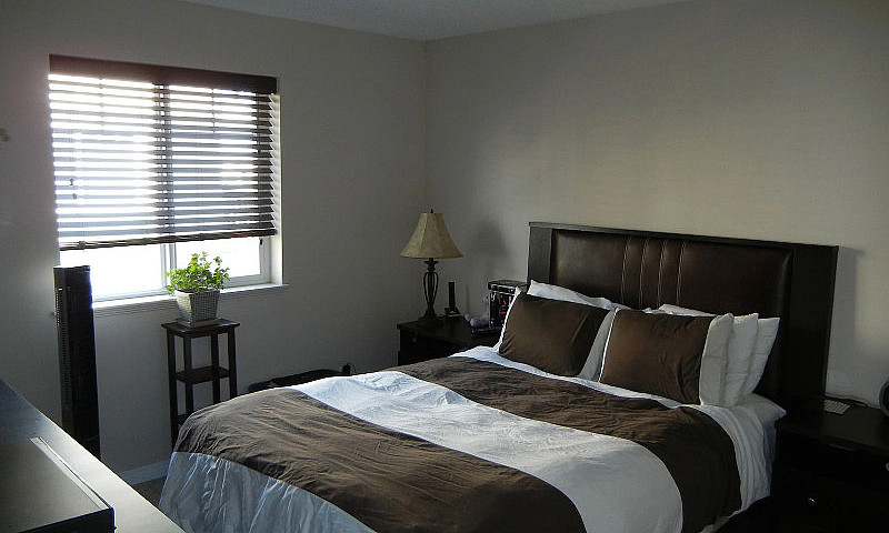2 Bed 2 Bath Corner ...